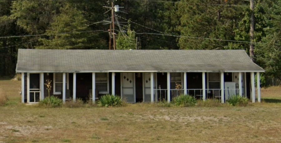 Peltons Deerland Motel (McCallums Deerland Motel) - Street View